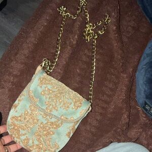 Elegant Gold and Cream Chain Bag vintage